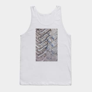 Tyreprint in the mud Tank Top